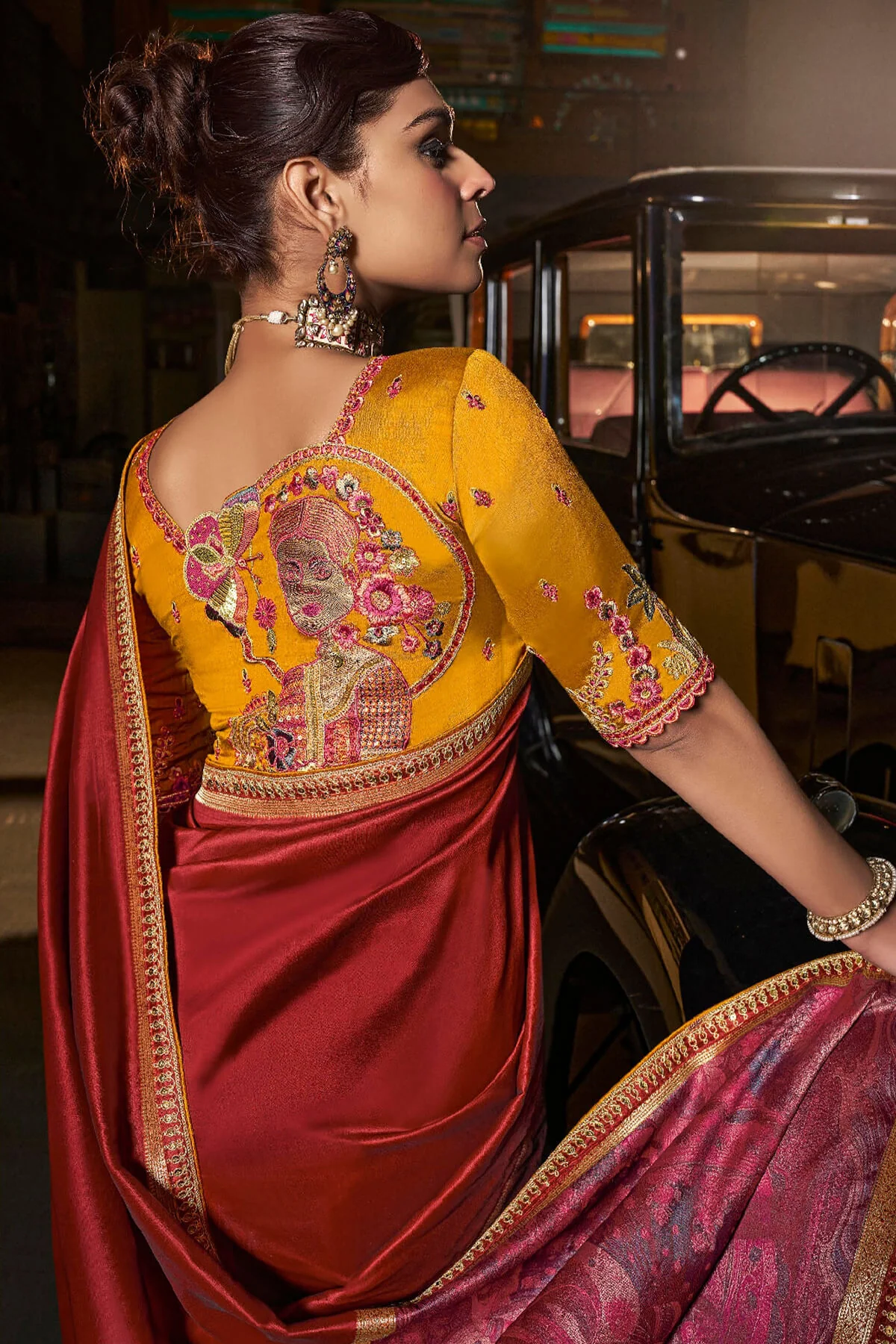 Majesty Red Banarasi Satin Silk Saree With Incomparable Blouse - Image 2