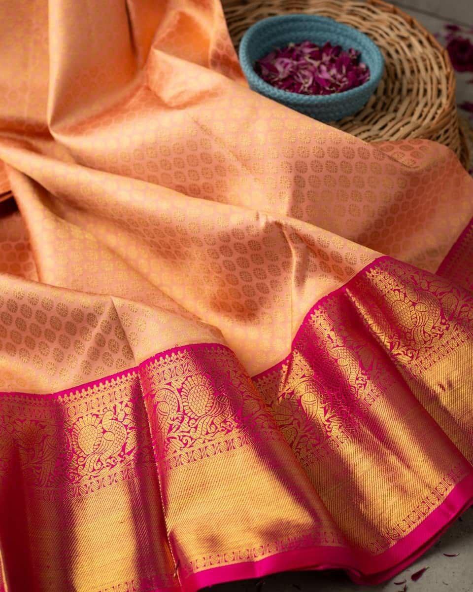 Mellifluous Peach Soft Banarasi Silk Saree With Evocative Blouse Piece - Image 3