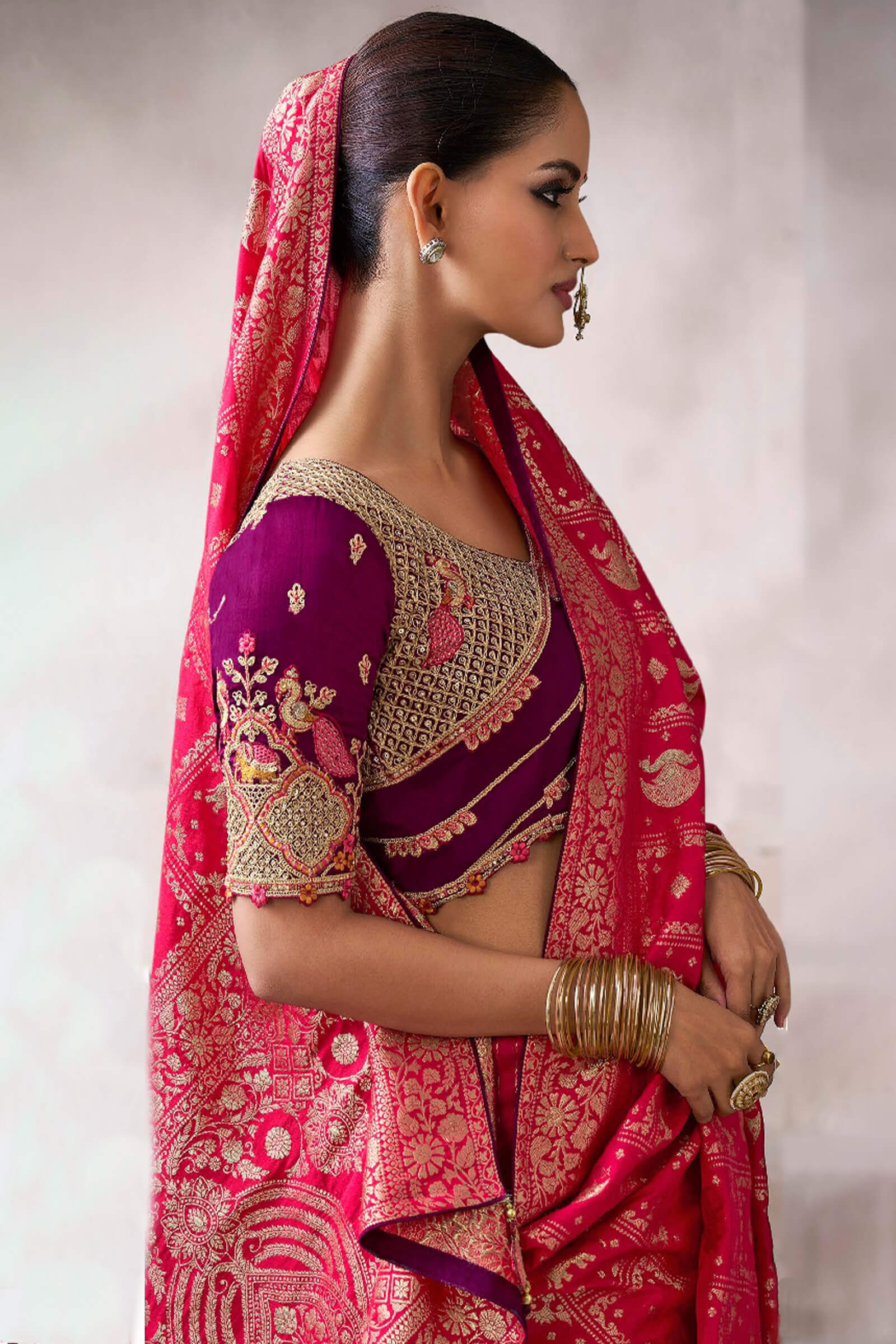 Mellifluous Red Banarasi Satin Silk Saree With Posh Blouse - Image 2