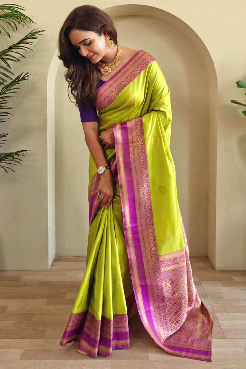 Moiety Parrot Soft Banarasi Silk Saree With Vibrant Blouse Piece - Image 3