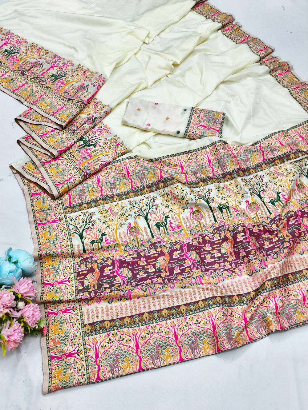 Nebula Beige Nylon Dola Pashmina Saree With Tremendous Blouse Piece - Image 5