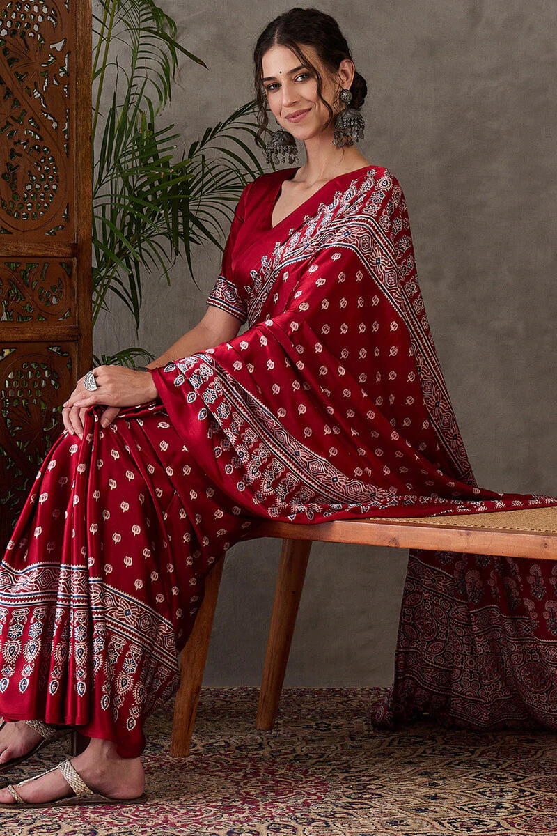 Nebula Red Ajrakh Printed Semi Modal Silk Saree With Flaunt Blouse Piece - Image 2