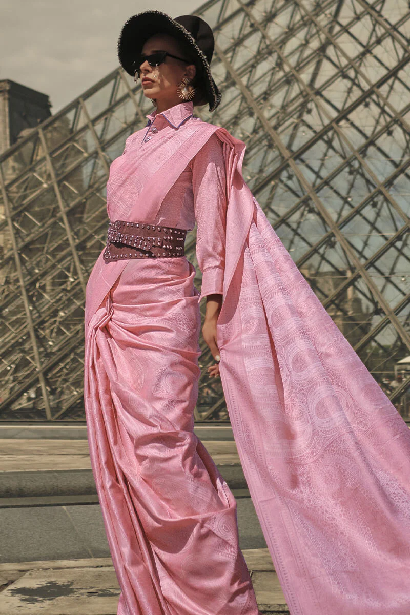 Nemesis Pink Kanjivaram Silk Saree With Surreptitious Blouse Piece - Image 2