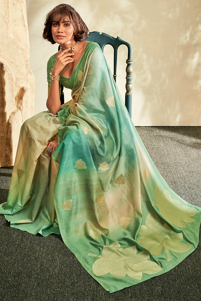 Outstanding Green Soft Banarasi Silk Saree With Desiring Blouse Piece - Image 4