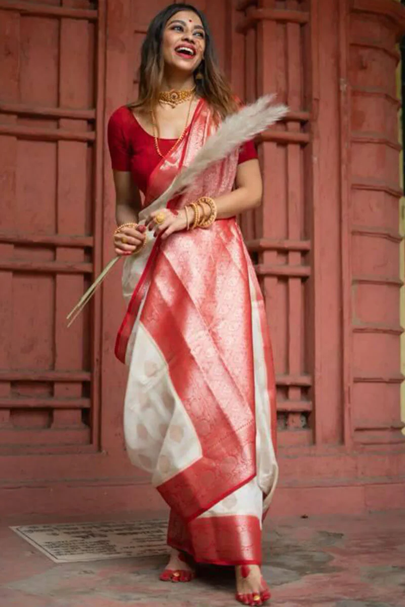 Outstanding Off White Soft Silk Saree With Twirling Blouse Piece - Image 5
