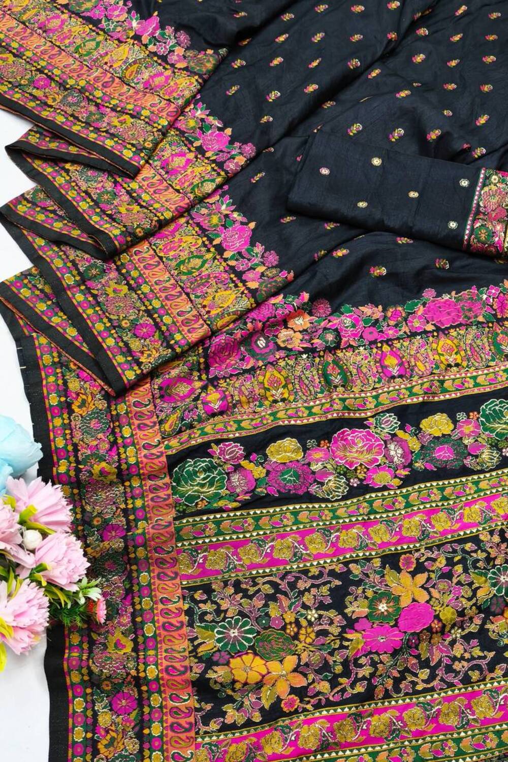 Palimpsest Black Nylon Dola Pashmina Saree With Classy Blouse Piece - Image 3