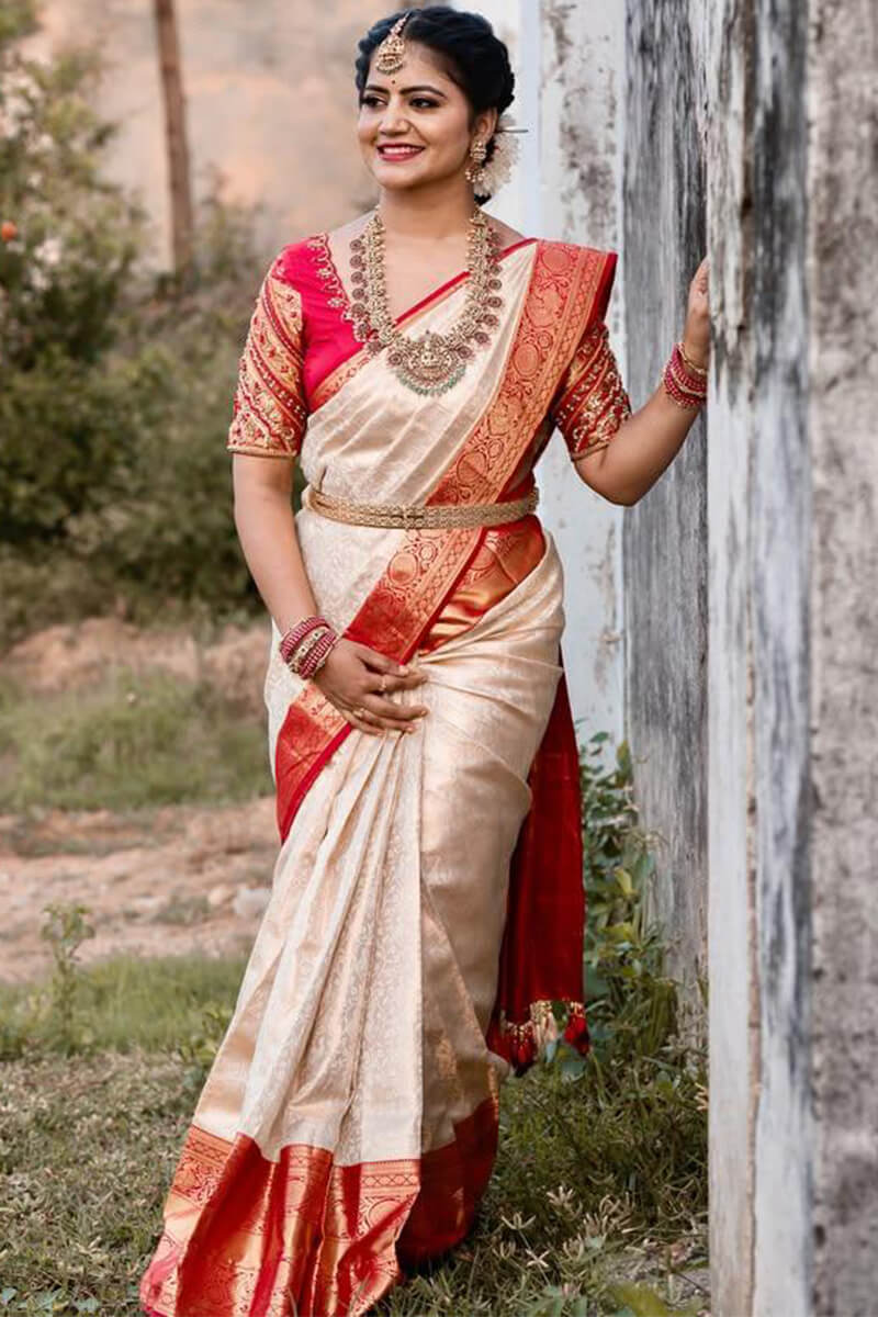 Palimpsest Off White Soft Silk Saree With Gossamer Blouse Piece - Image 4