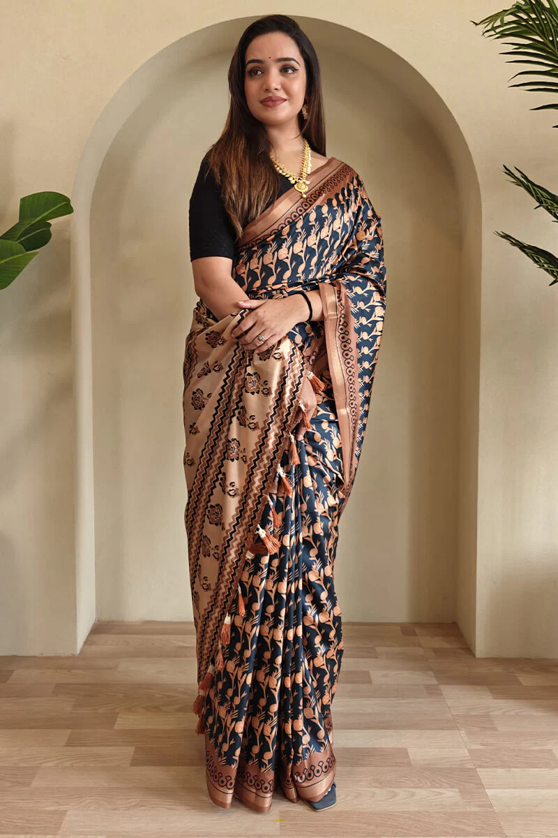 Petrichor Black Digital Printed Dola Silk Saree With Eclat Blouse Piece - Image 3