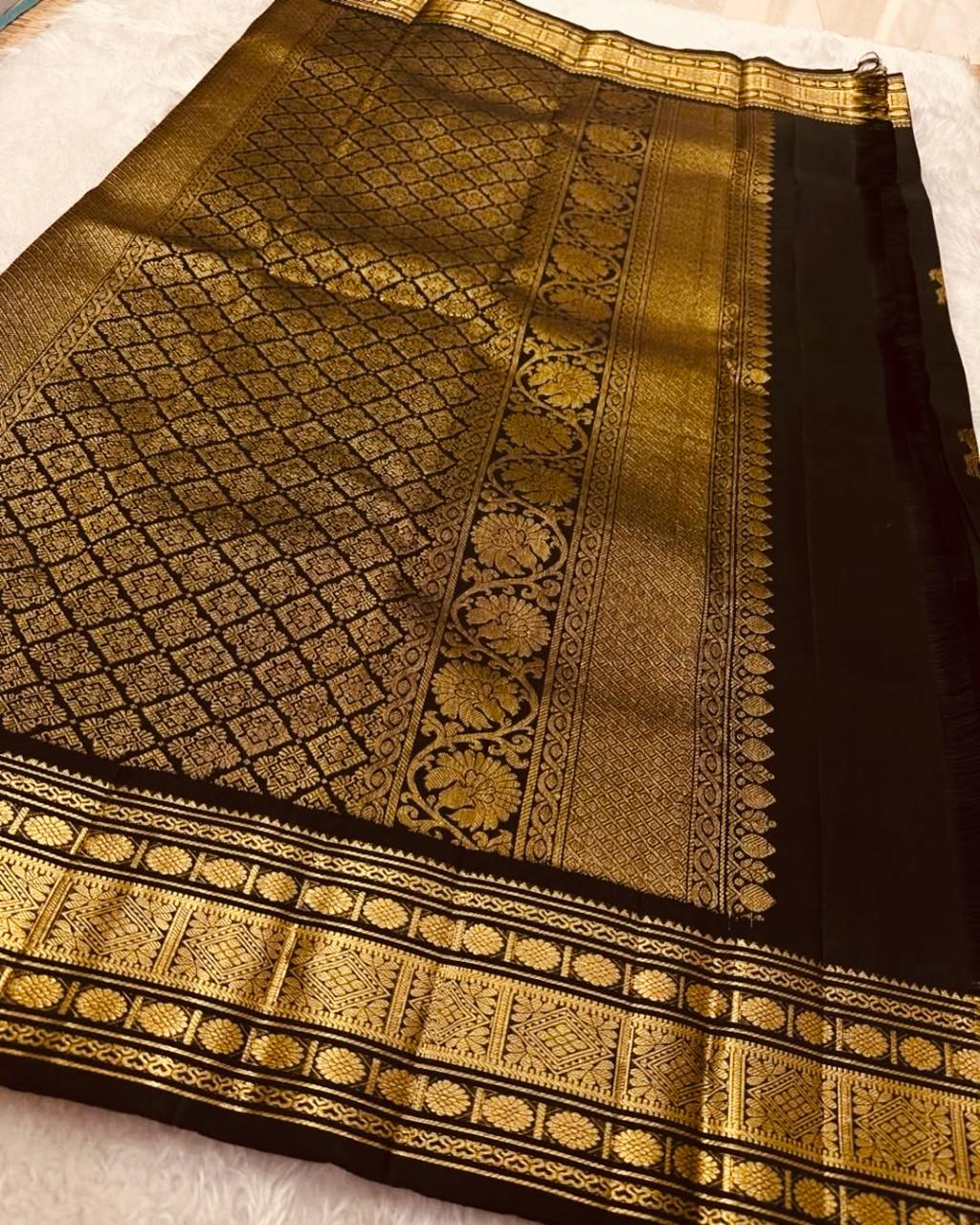 Petrichor Black Soft Banarasi Silk Saree With Delectable Blouse Piece - Image 4