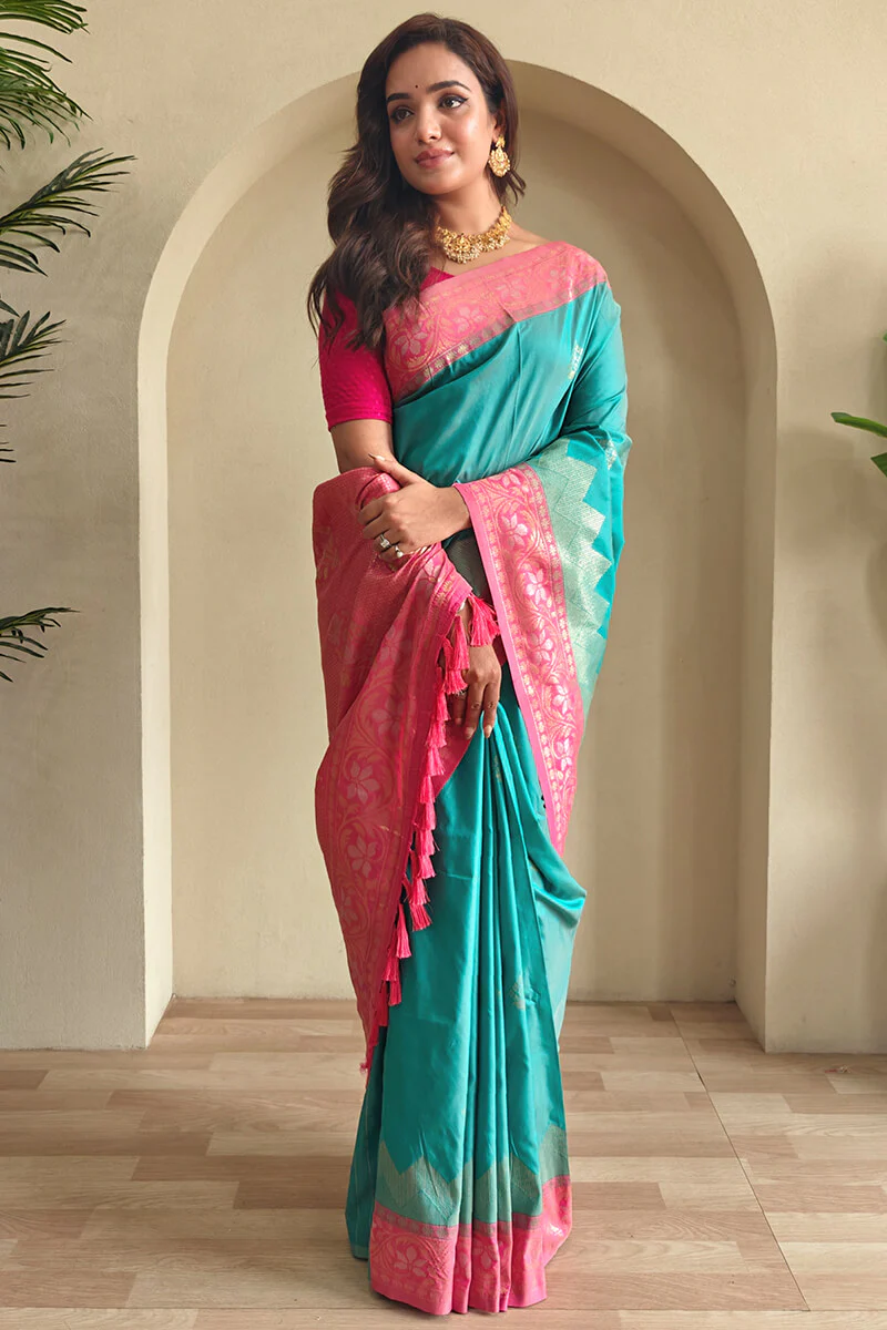 Pleasant Firozi Soft Banarasi Silk Saree With Classic Blouse Piece - Image 2