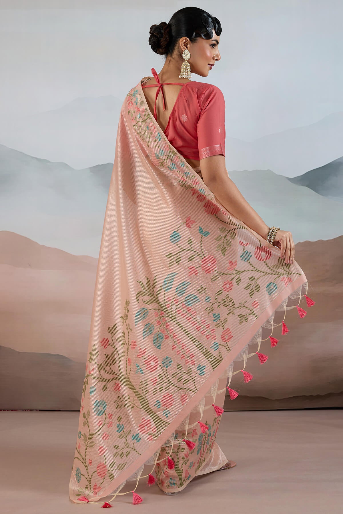 Pleasant Peach Soft Banarasi Tissue Silk Saree With Evocative Blouse Piece - Image 5