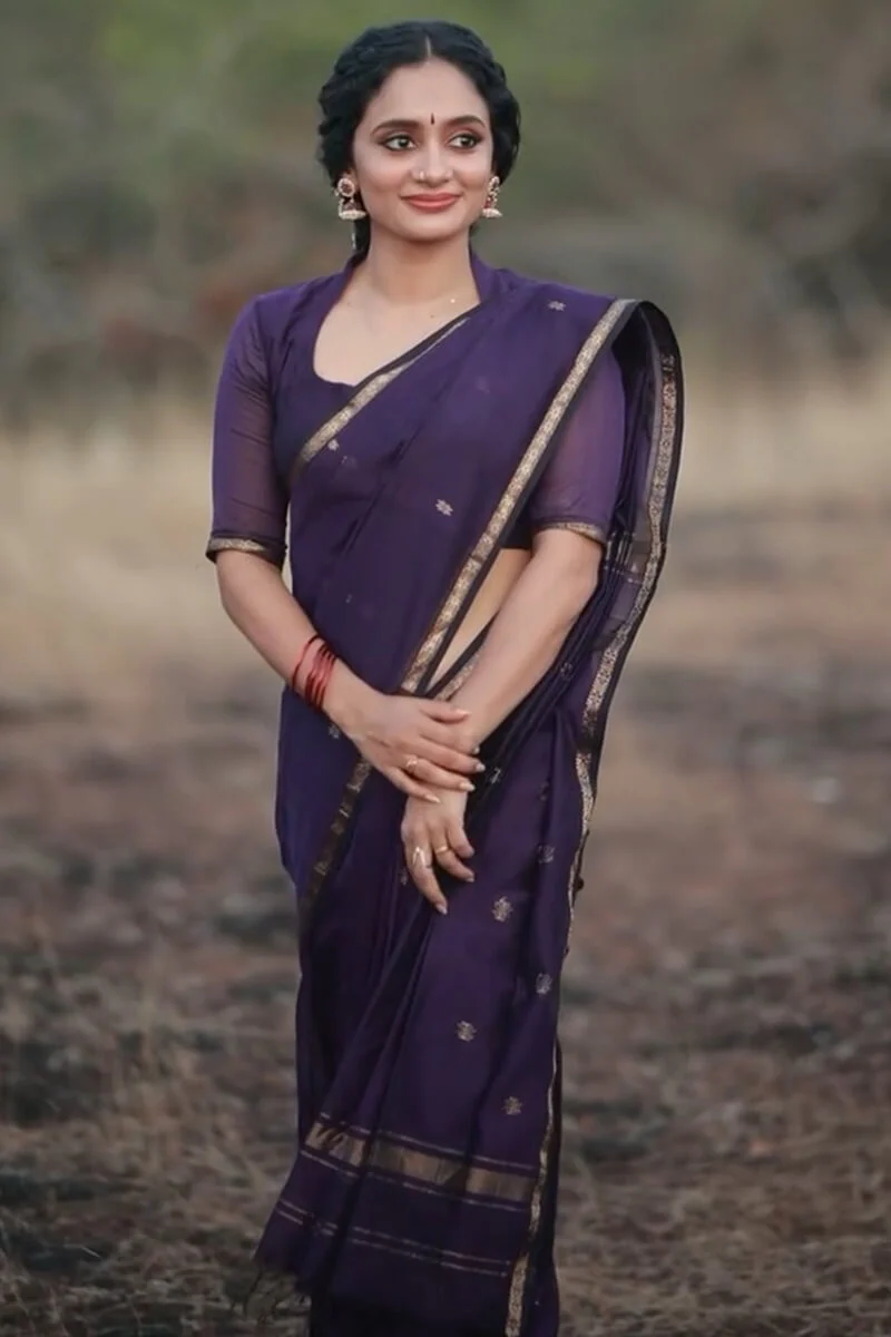 Pleasurable Purple Cotton Silk Saree With Imaginative Blouse Piece - Image 4