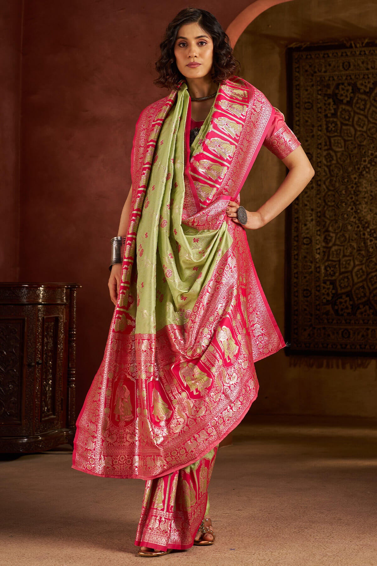 Posh Pista Pure Zari Weaving Banarasi Silk Saree With Refreshing Blouse Piece - Image 3
