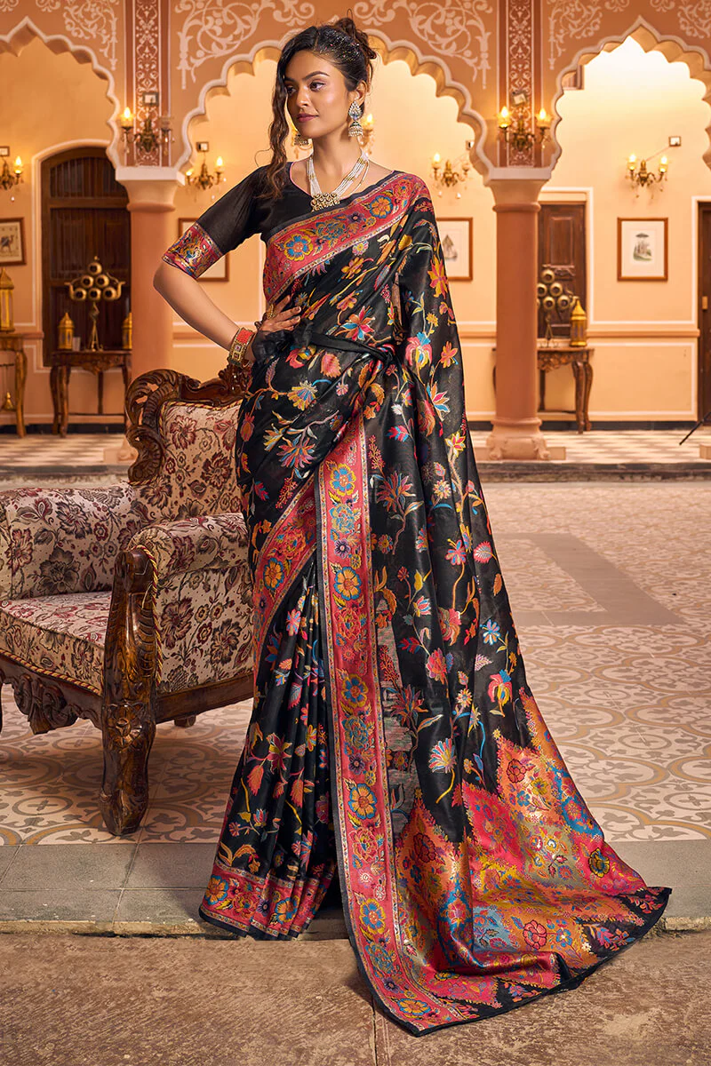 Precious Black Linen Silk Saree With Blooming Blouse Piece - Image 4