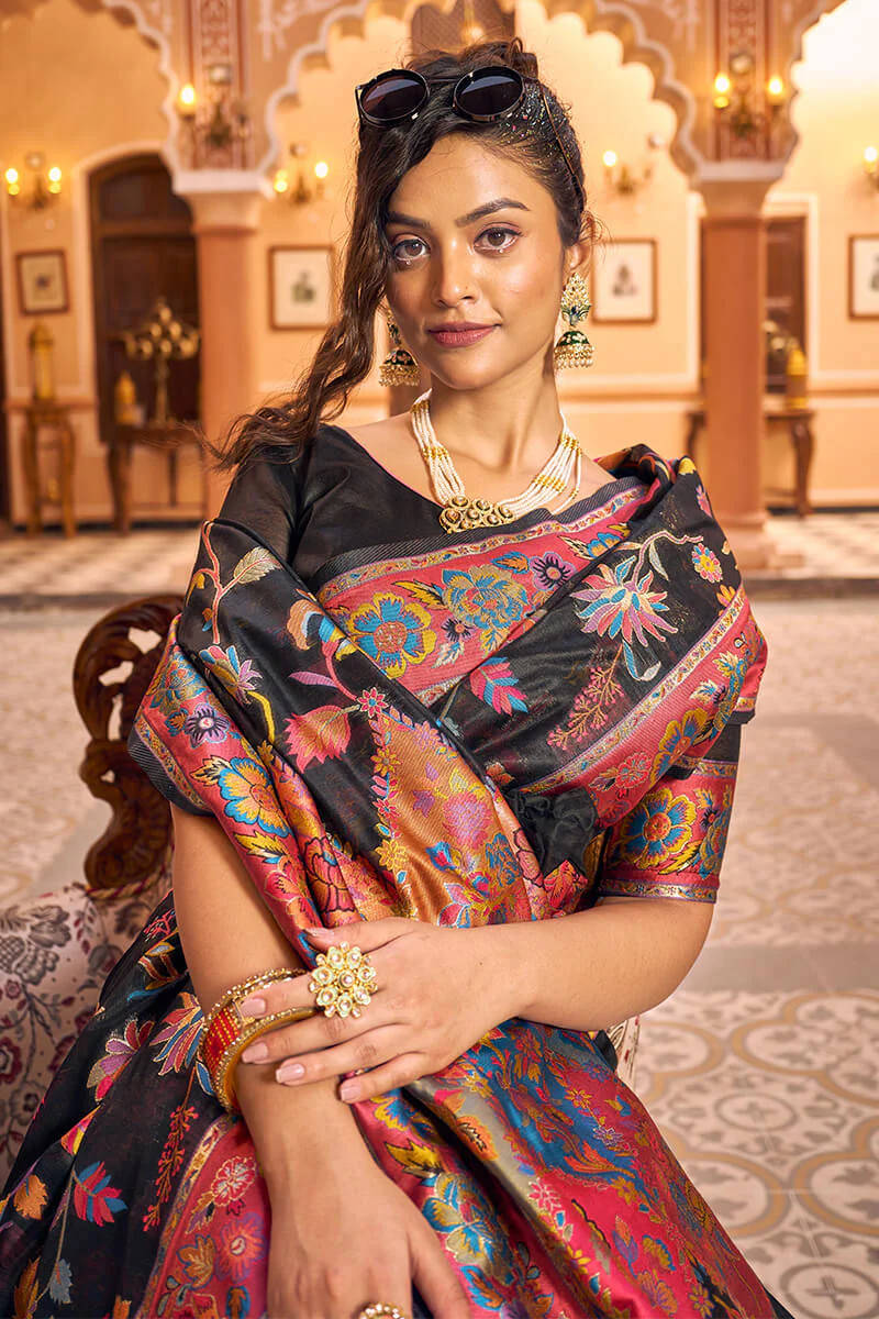 Precious Black Linen Silk Saree With Blooming Blouse Piece - Image 5