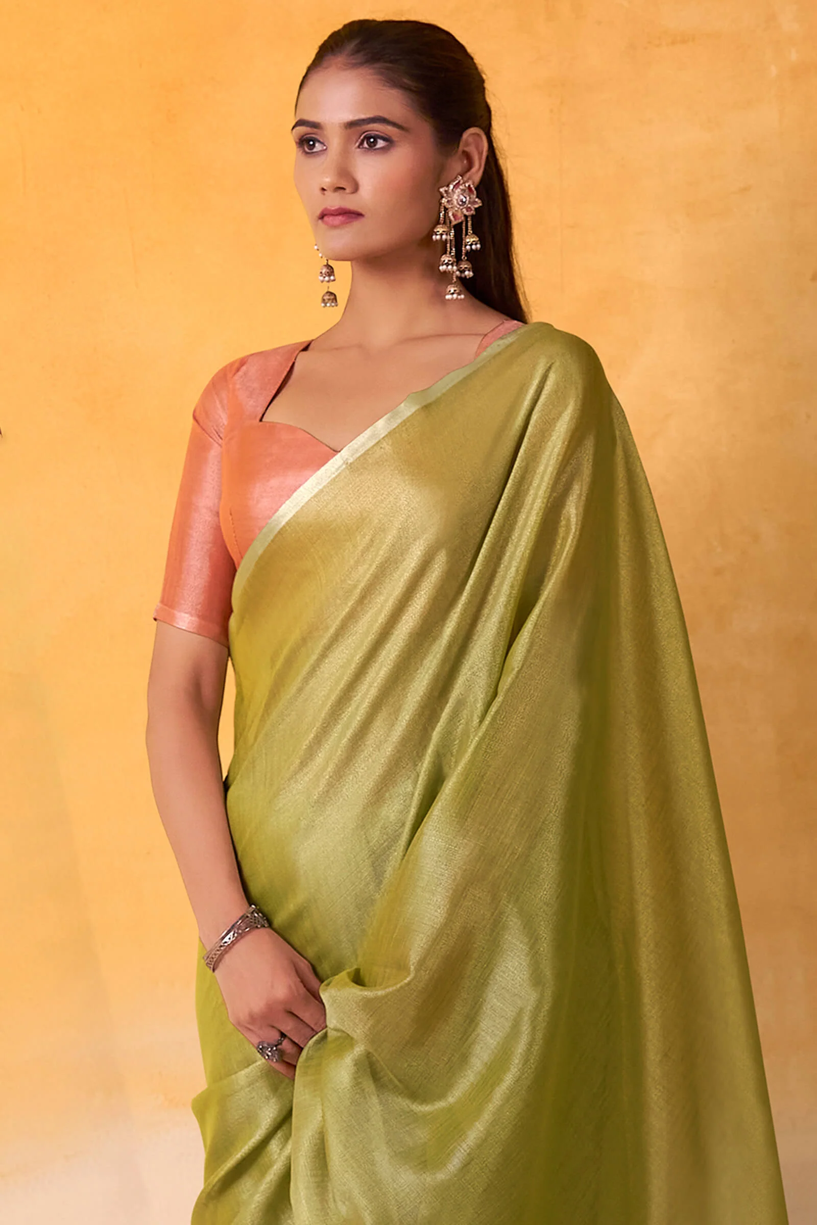 Precious Green Soft Banarasi Tissue Silk Saree With Unequalled Blouse Piece - Image 5