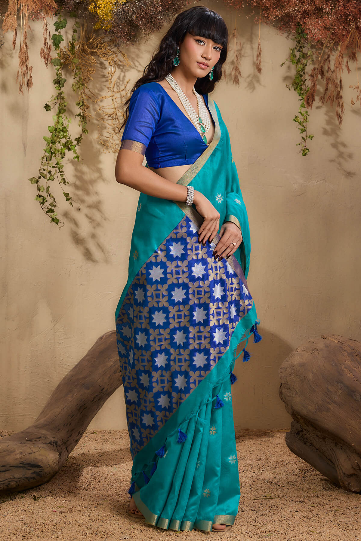 Preferable Firozi Pure Zari Weaving Banarasi Tussar Silk Saree With Enthralling Blouse Piece - Image 4