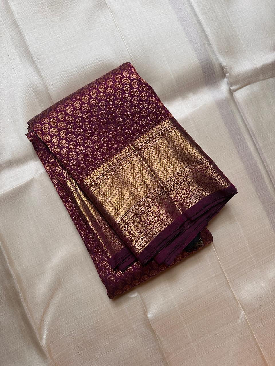 Preferable Purple Soft Banarasi Silk Saree With Angelic Blouse Piece - Image 3