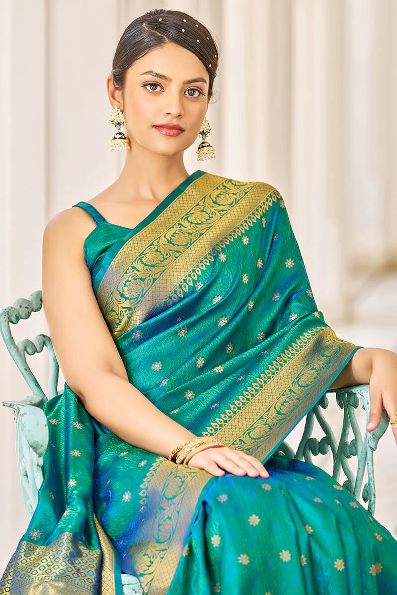 Preferable Rama Kanjivaram Silk Saree With Majesty Blouse Piece - Image 2