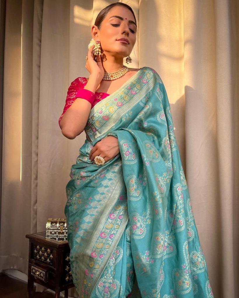 Pretty Firozi Soft Silk Saree With Mesmerising Blouse Piece - Image 3