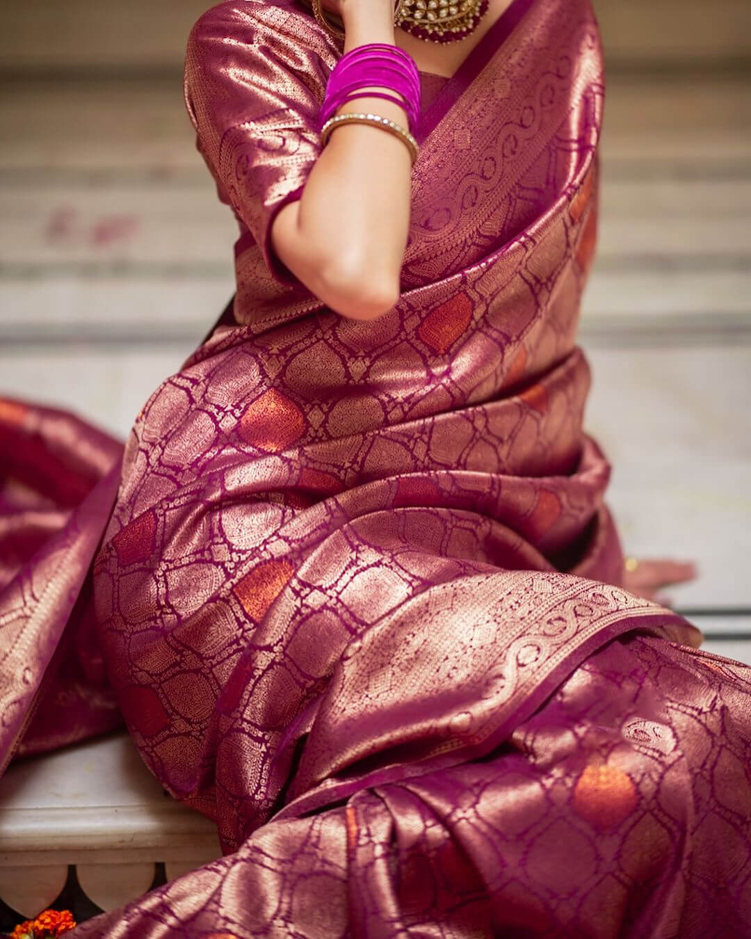Pretty Purple Soft Silk Saree With Energetic  Blouse Piece - Image 5