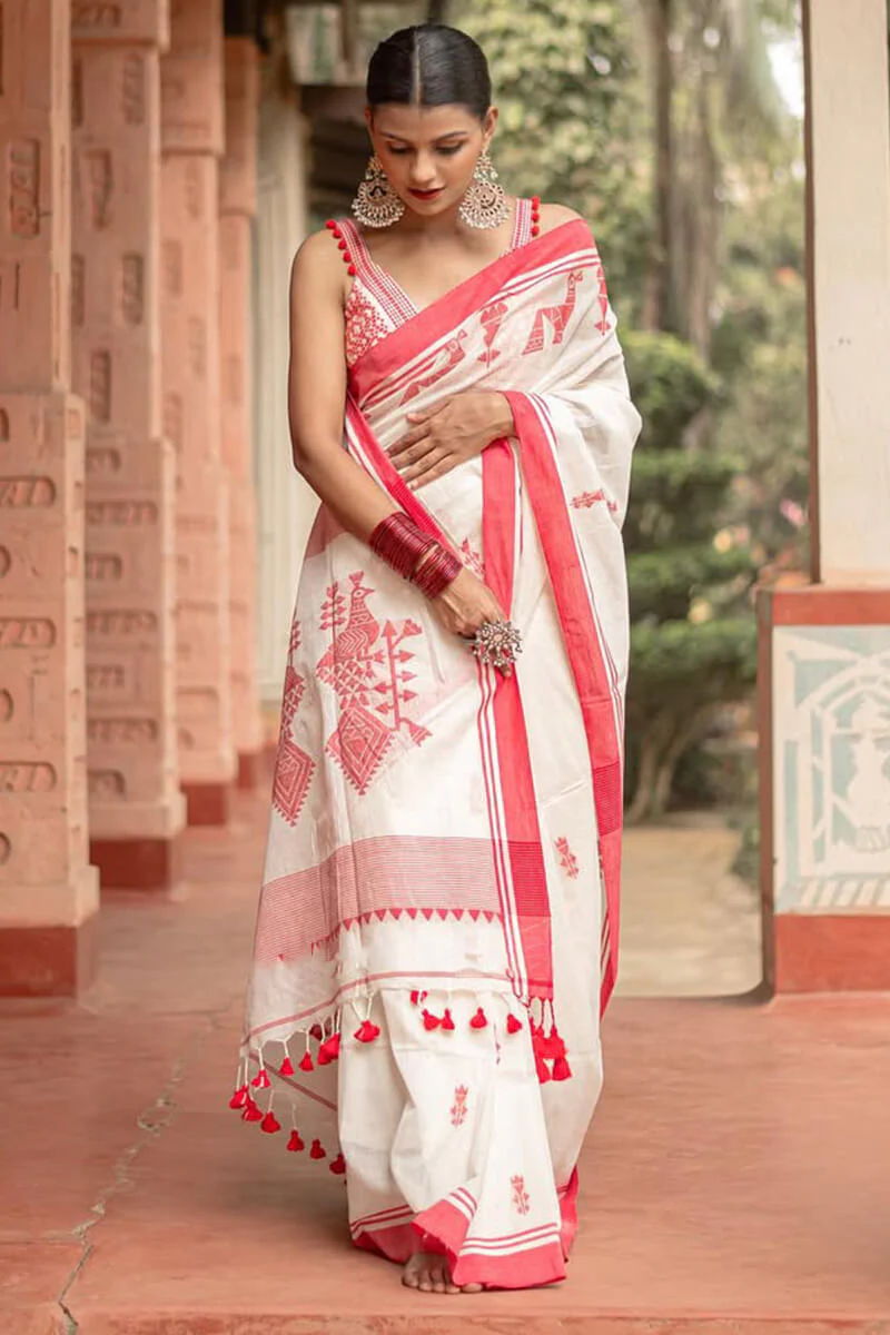 Profuse Off White Cotton Silk Saree With Radiant Blouse Piece - Image 3