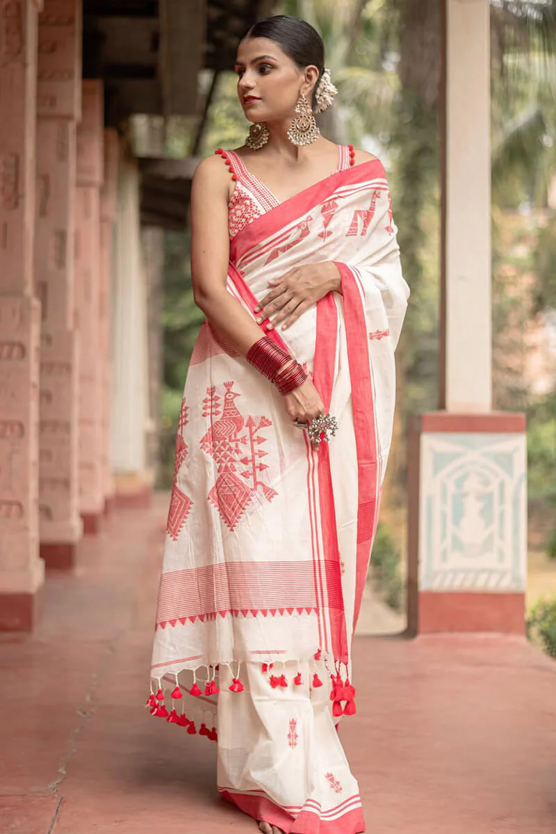 Profuse Off White Cotton Silk Saree With Radiant Blouse Piece - Image 4