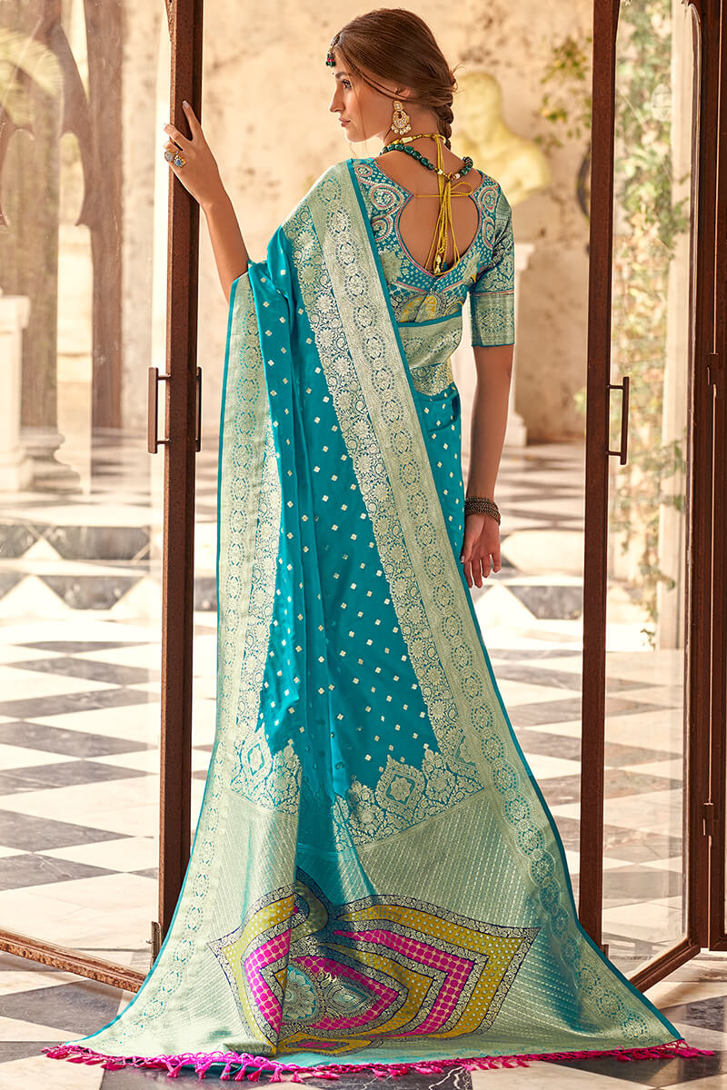 Prominent Firozi Soft Banarasi Silk Saree With Mesmeric Blouse Piece - Image 3