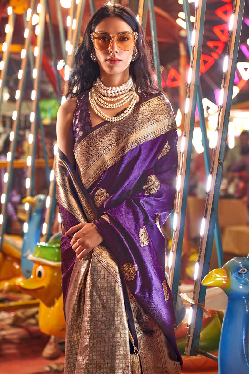 Prominent Purple Soft Banarasi Silk Saree With Desirable Blouse Piece - Image 2