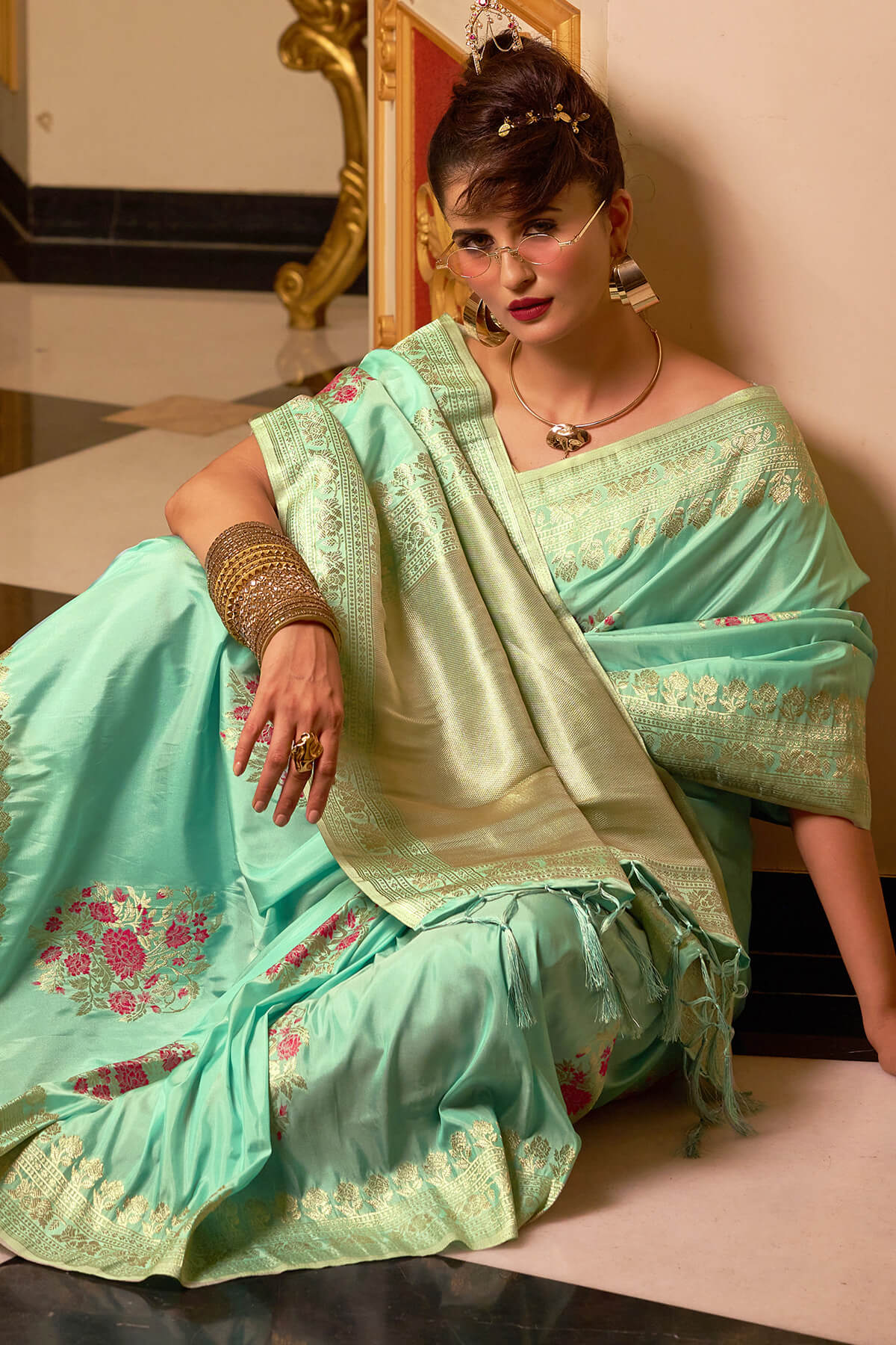 Propinquity Sea Green Pure Zari Weaving Banarasi Silk Saree With Zephyr Blouse Piece - Image 3