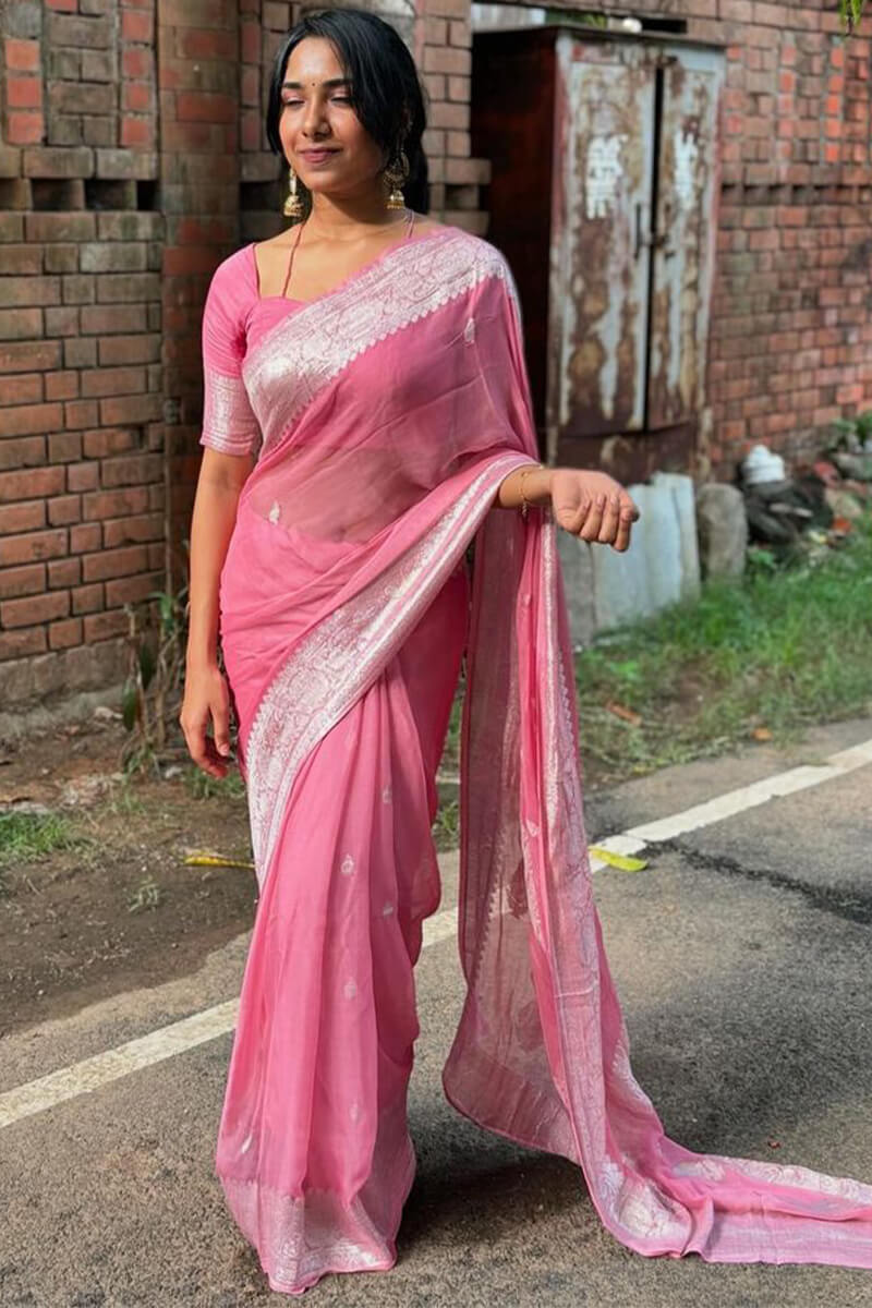 Pulsating Pink Cotton Silk Saree With Pleasurable Blouse Piece - Image 5