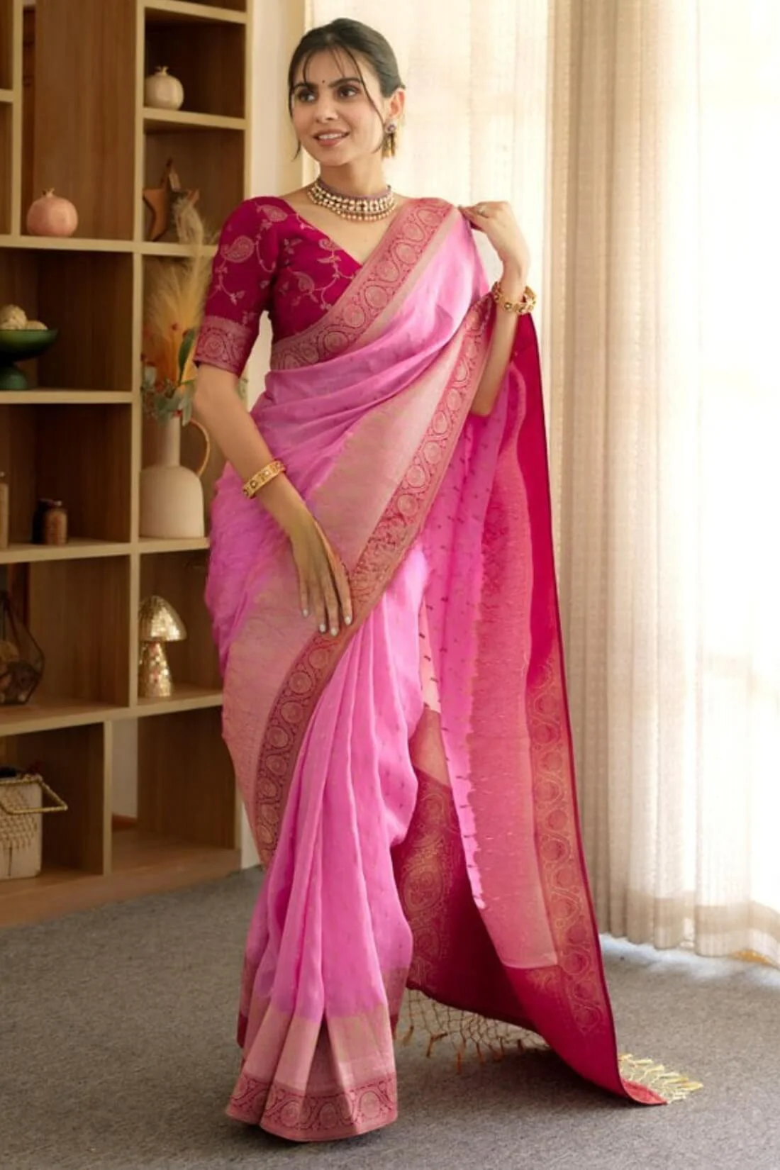 Pulsating Pink Soft Silk Saree With Opulent Blouse Piece - Image 3