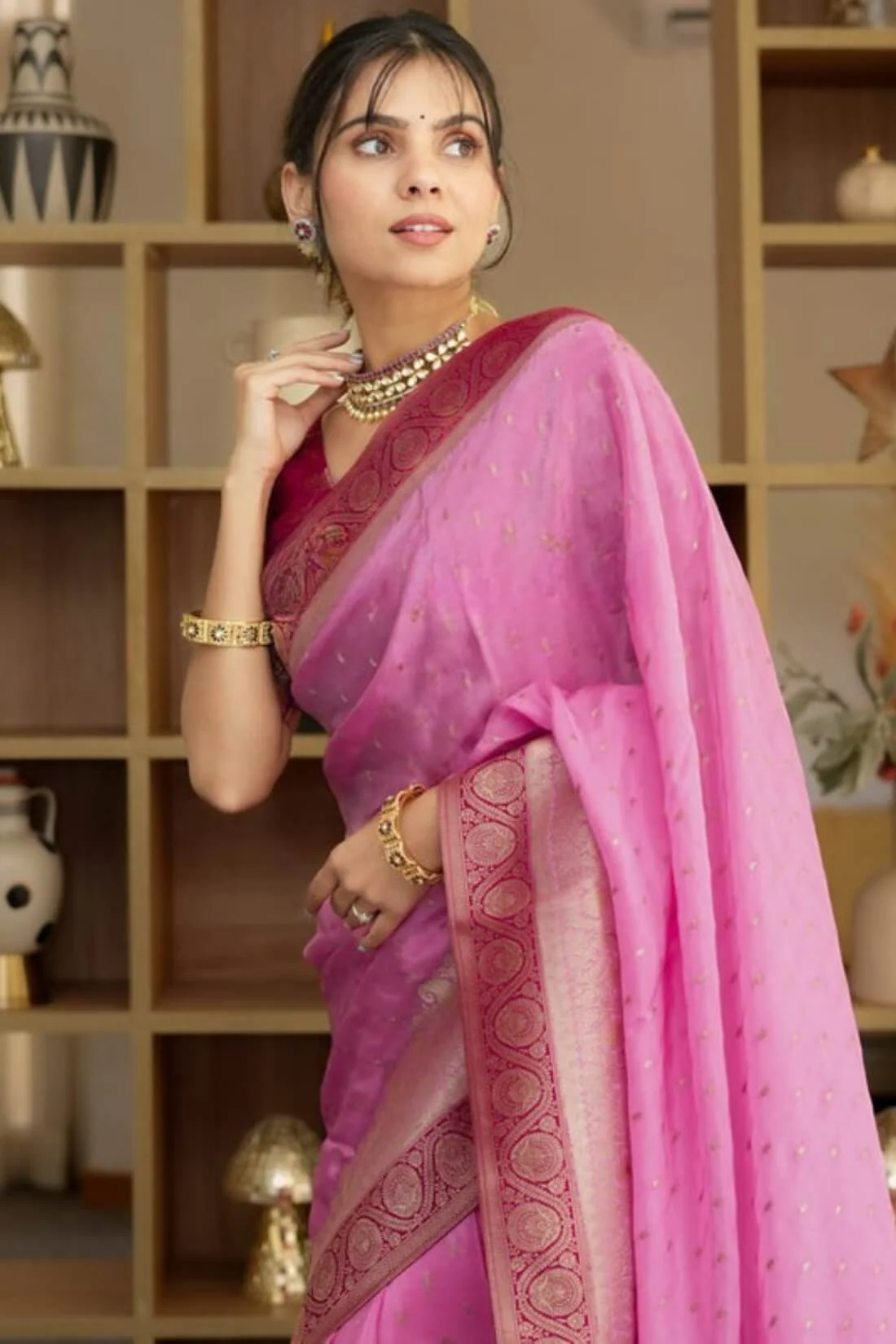 Pulsating Pink Soft Silk Saree With Opulent Blouse Piece - Image 6