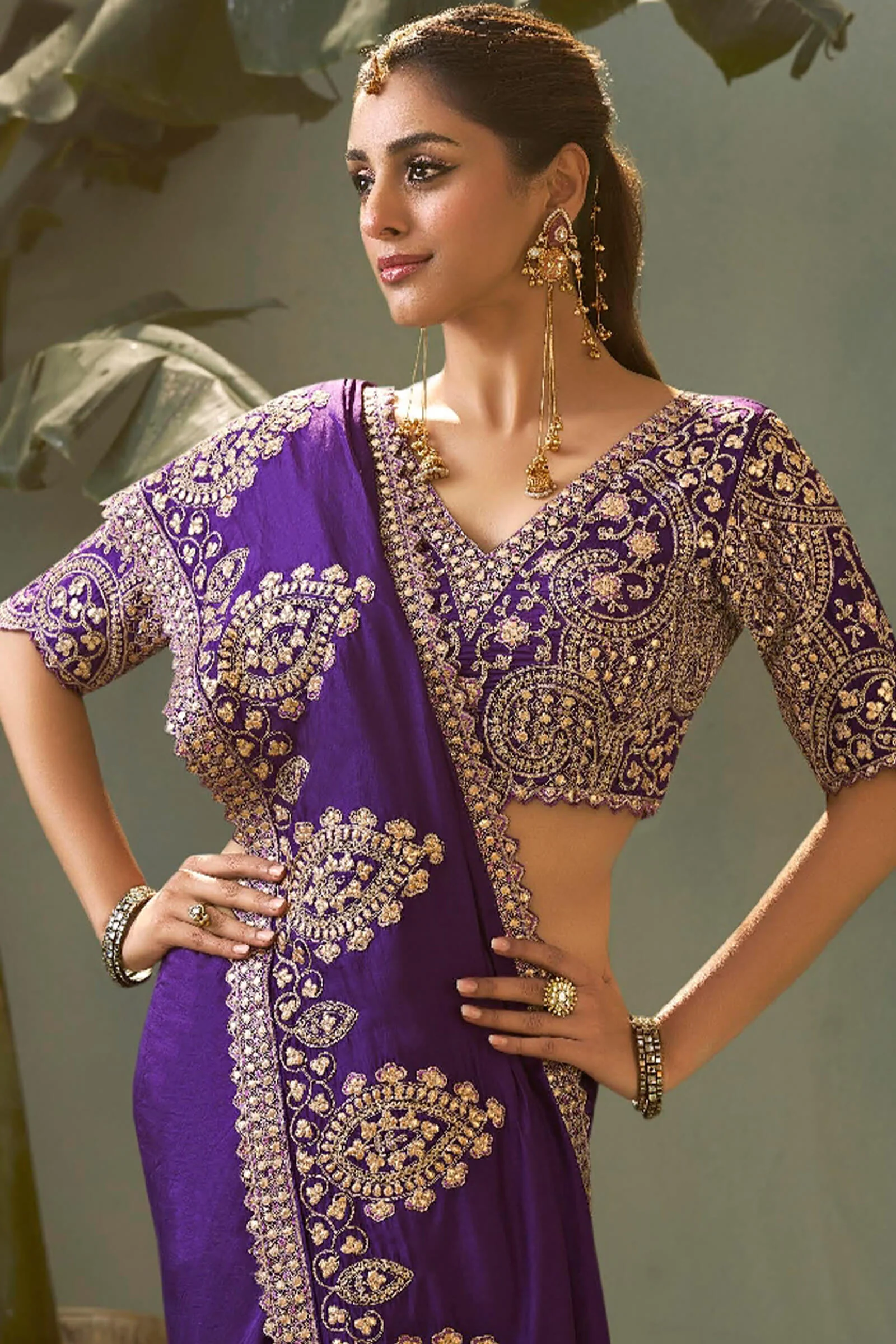 Pulsating Royal Purple Soft Silk Embroidery Work Saree With Staring Blouse Piece - Image 2