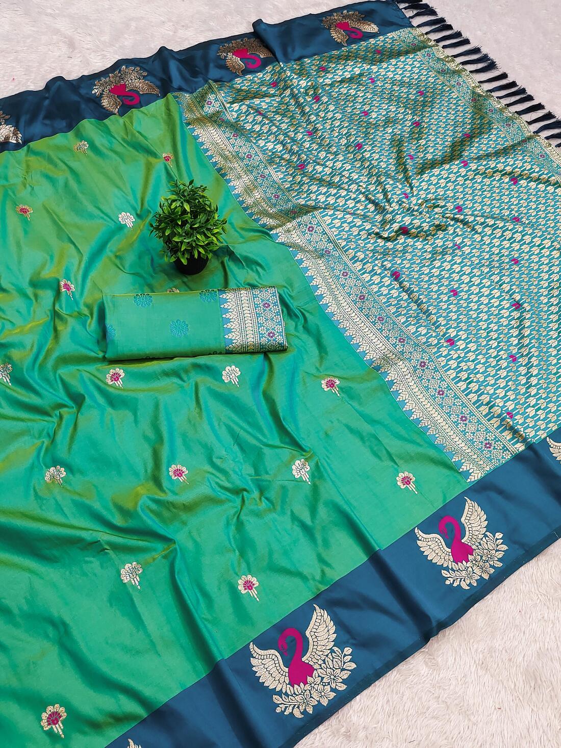 Quixotic Sea Green Pure Zari Weaving Banarasi Silk Saree With Prettiest Blouse Piece