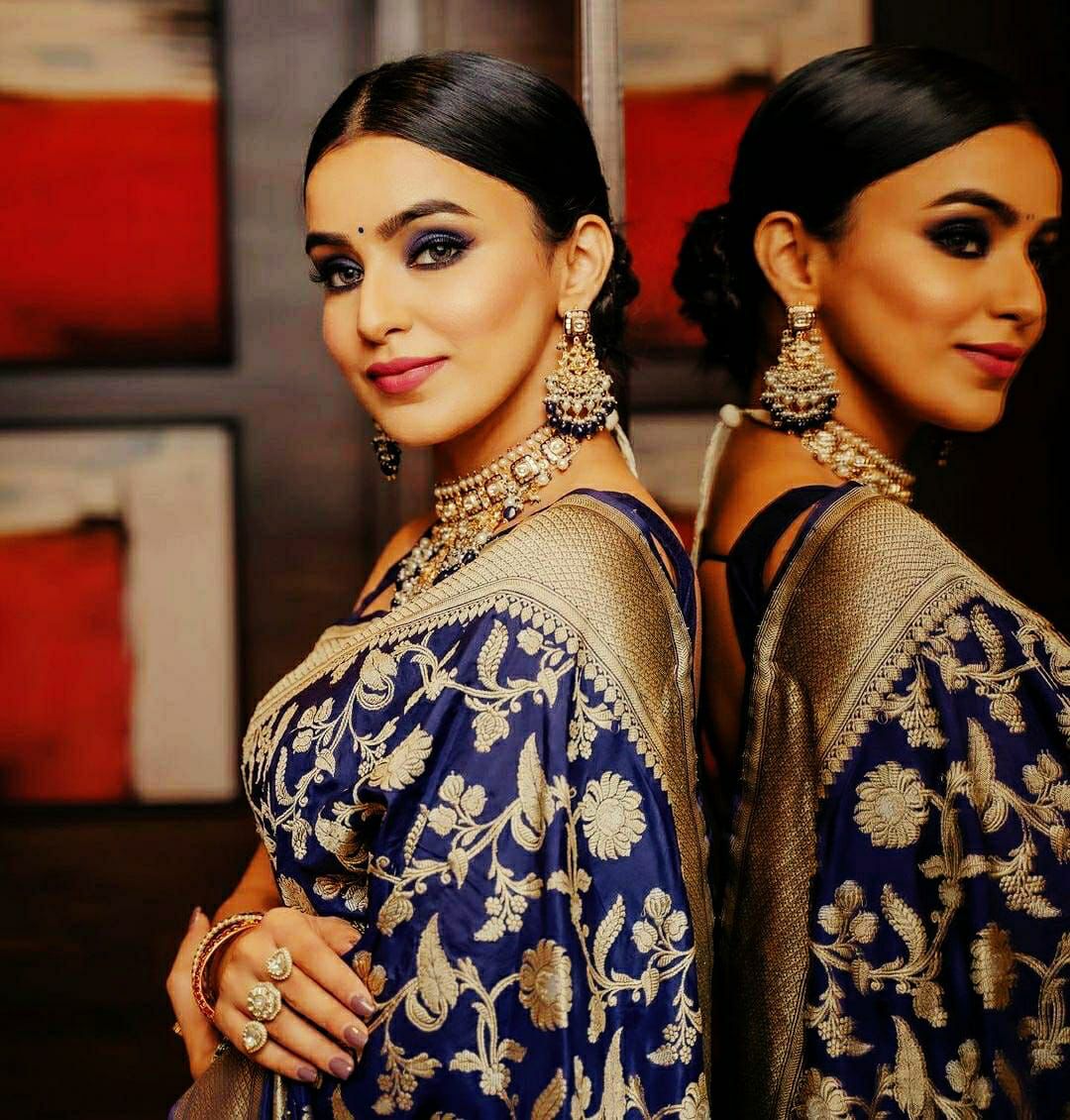 Radiant Blue Soft Banarasi Silk Saree With Girlish Blouse Piece - Image 4