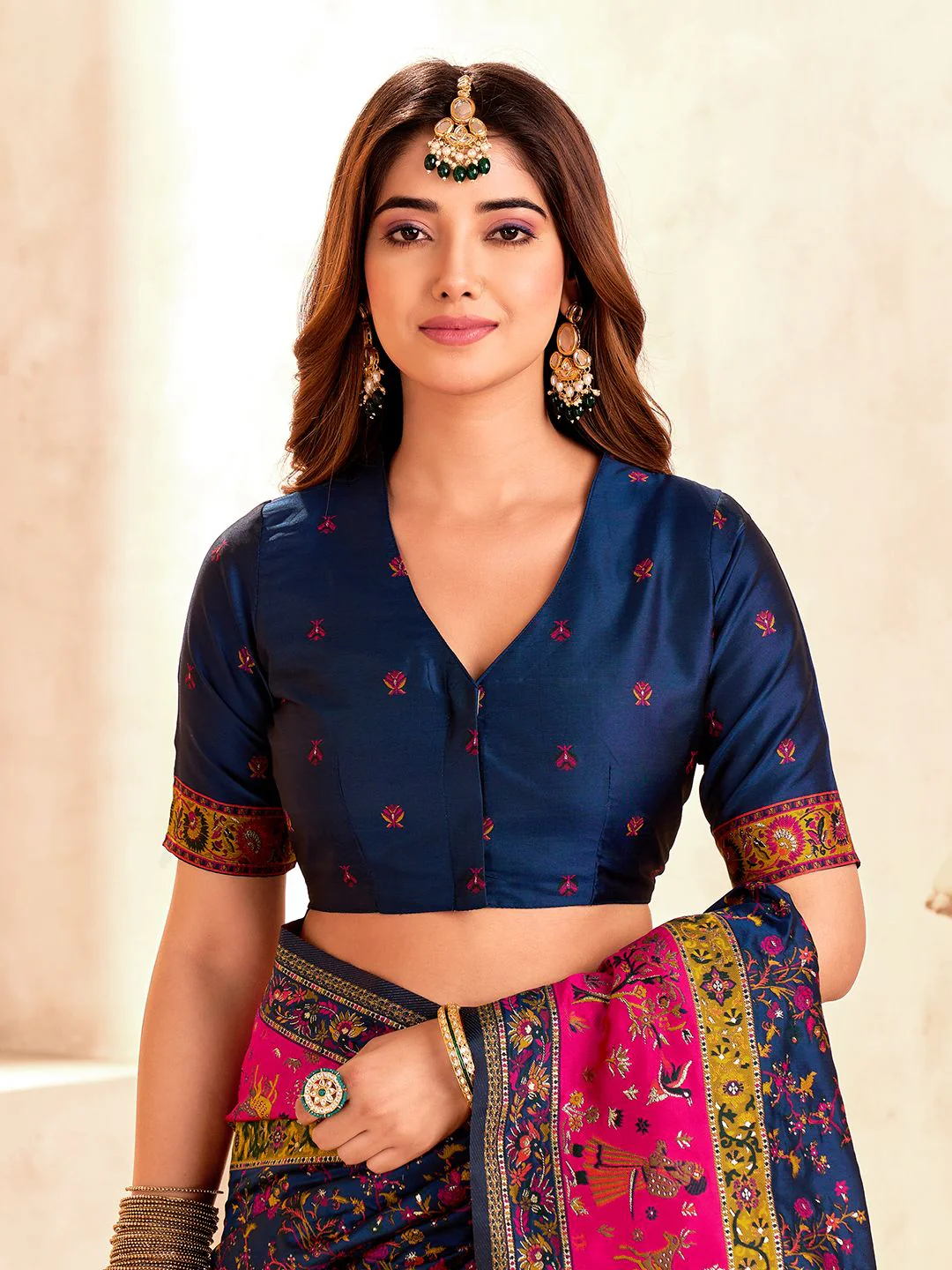Radiant Navy Blue Nylon Dola Pashmina Saree With Luminous Blouse Piece - Image 6