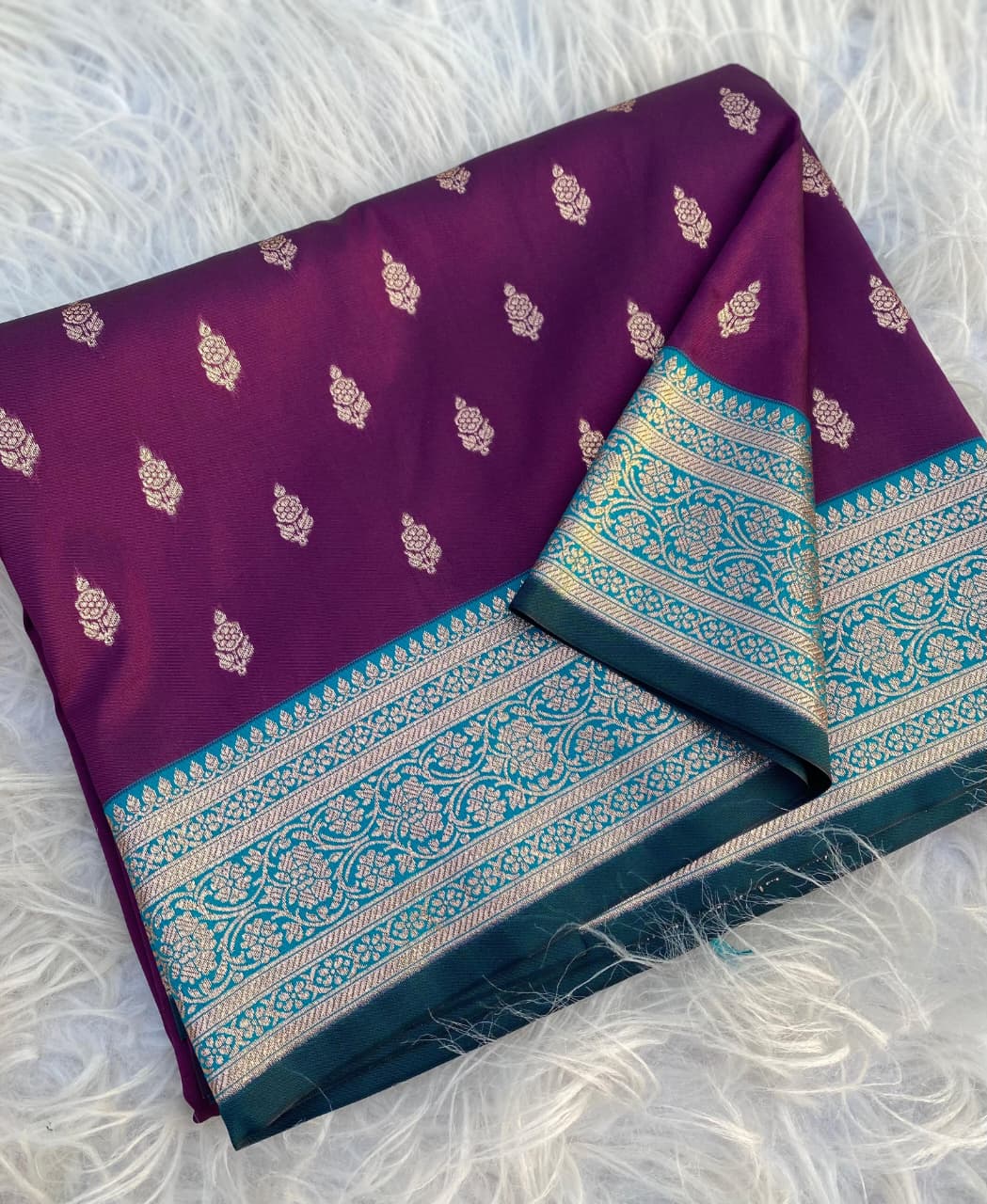 Ratatouille Purple Soft Banarasi Satin Silk Saree With Chatoyant Blouse - Image 5