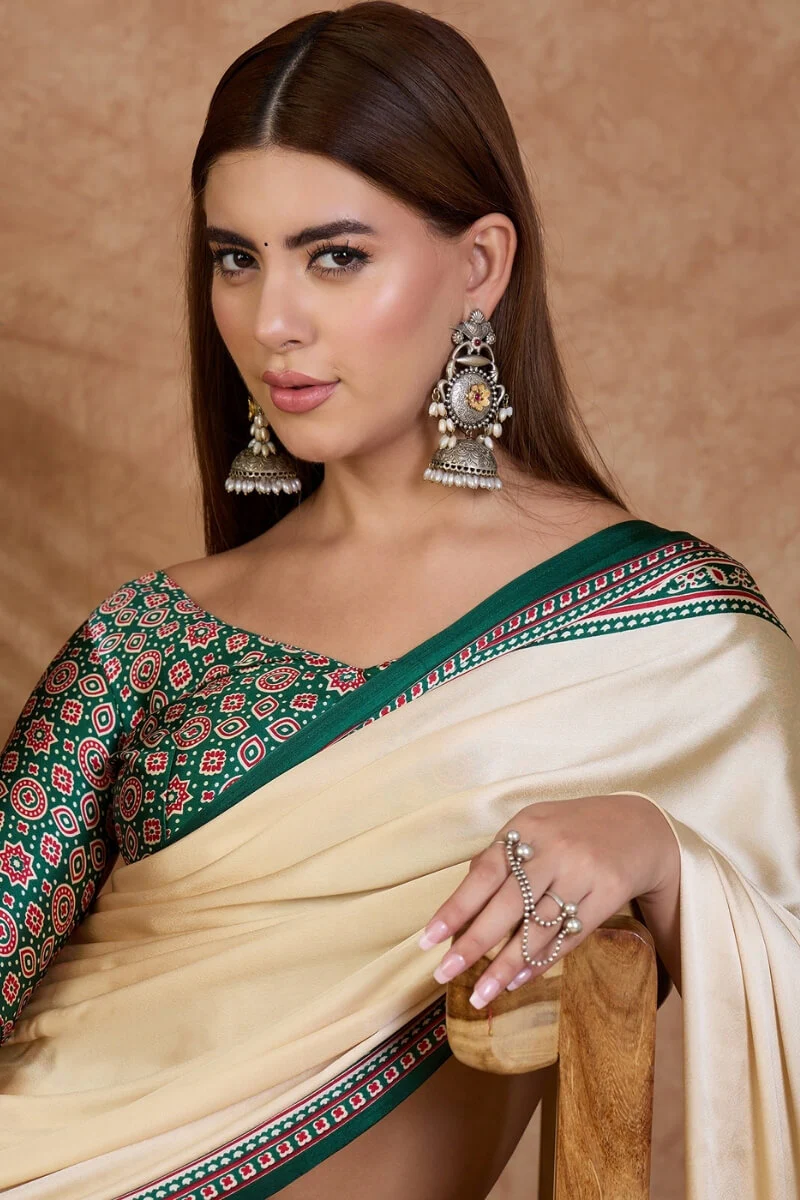 Redolent Off White Ajrakh Printed Semi Modal Silk Saree With Gleaming Blouse Piece - Image 4