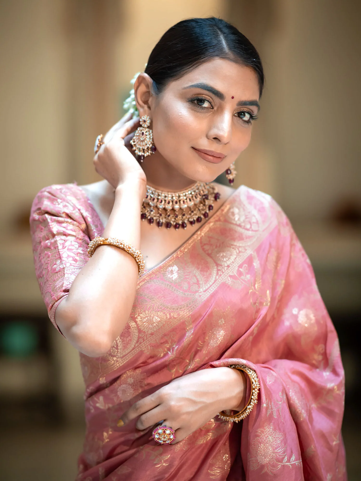 Redolent Peach Soft Silk Saree With Lagniappe Blouse Piece - Image 4