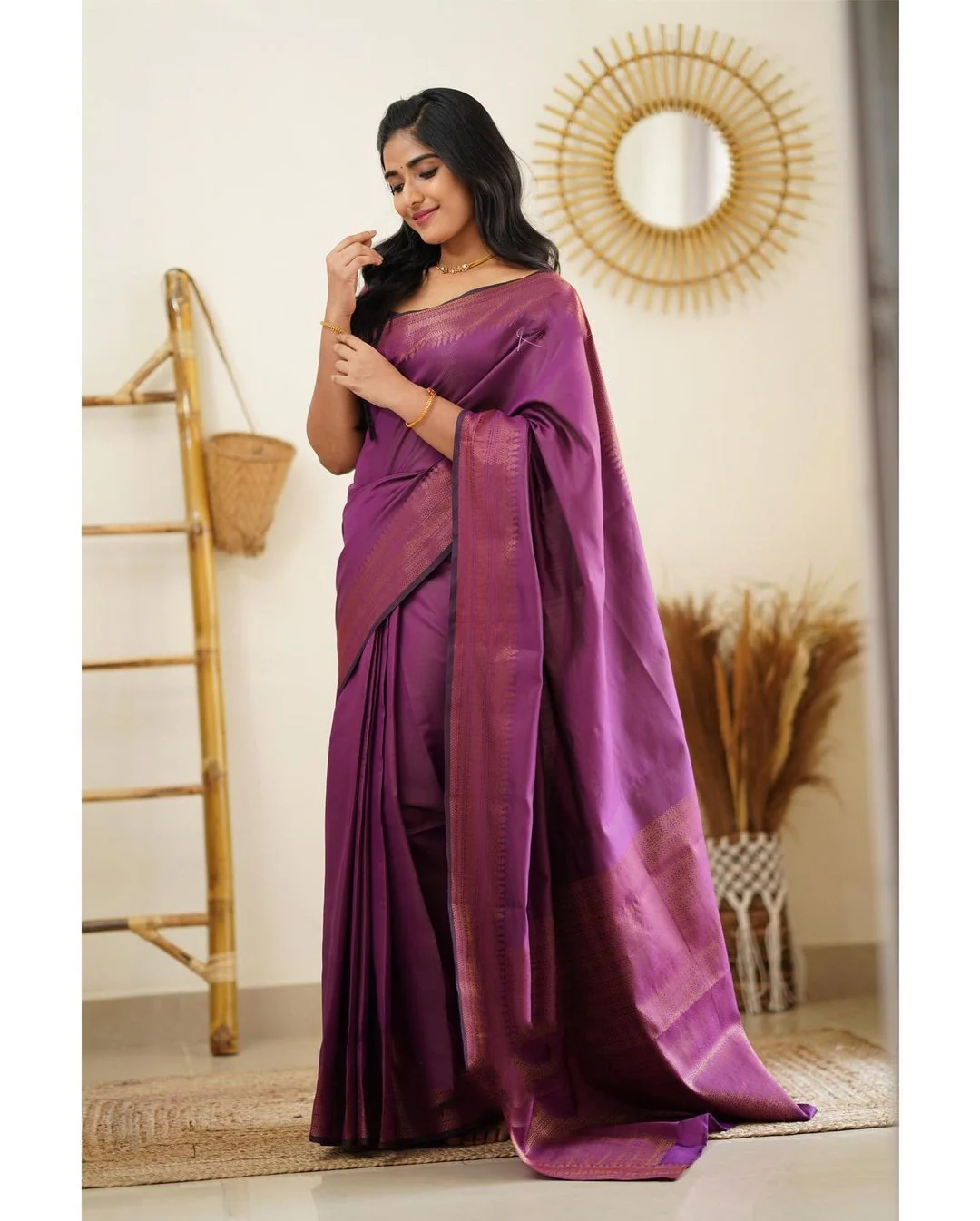 Redolent Purple Soft Silk Saree With Gratifying Blouse Piece - Image 6