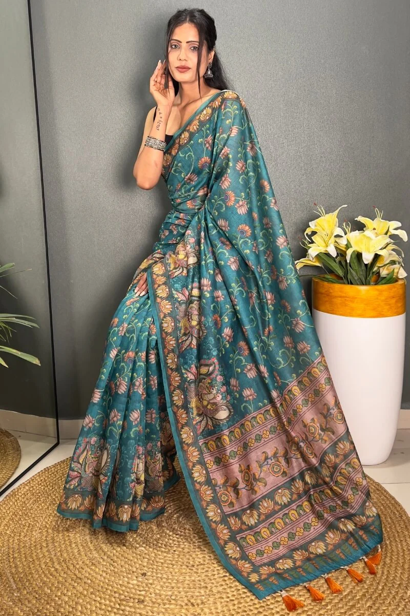 Redolent Rama Kalamkari Printed Saree With Denouement Blouse Piece - Image 3