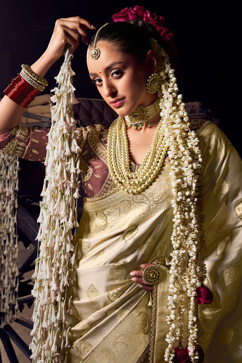 Refreshing Beige Pure Viscose Tissue Banarasi Silk Saree With Whimsical Blouse Piece - Image 2