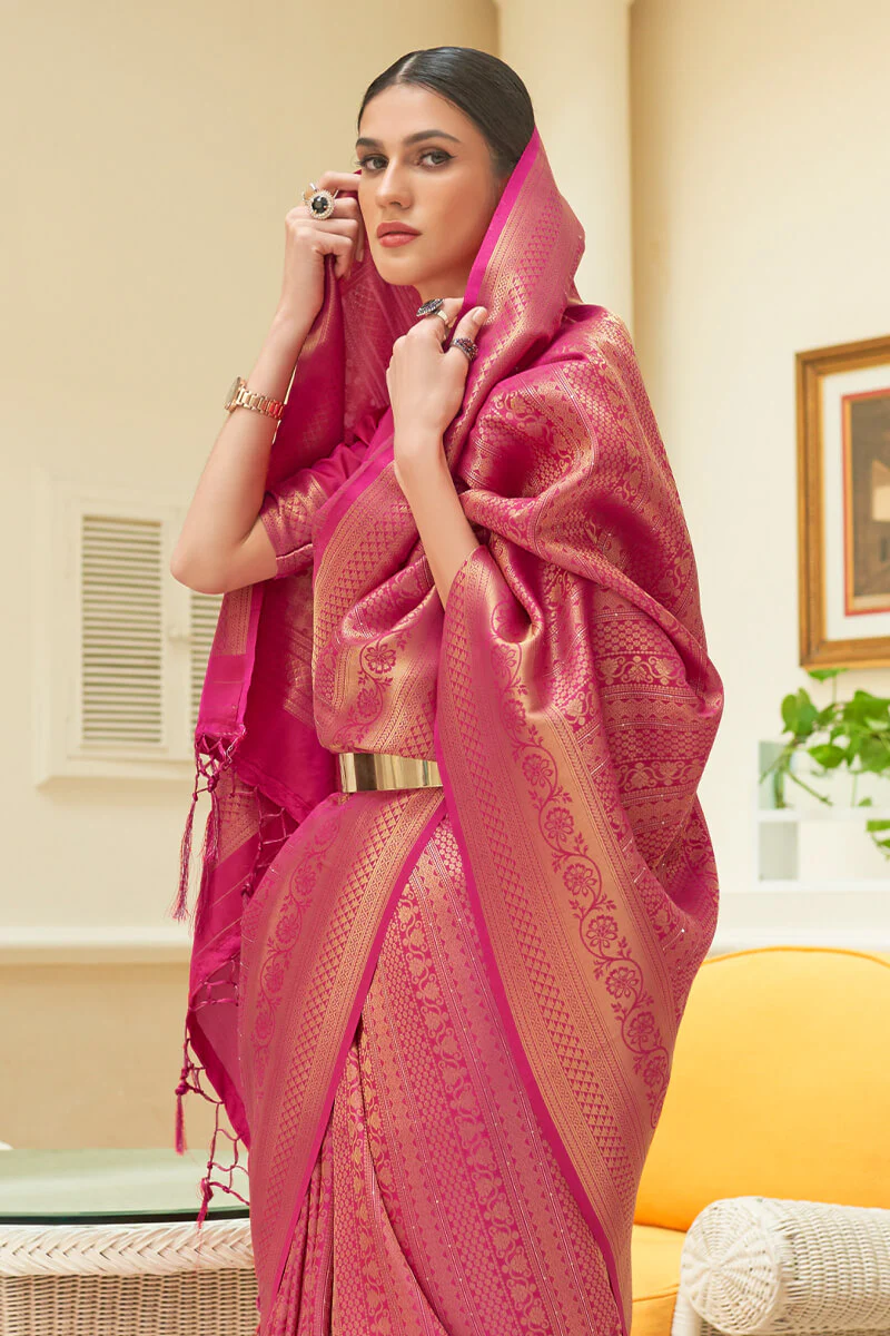 Refreshing Dark Pink Kanjivaram Silk Saree With Classic Blouse Piece - Image 2