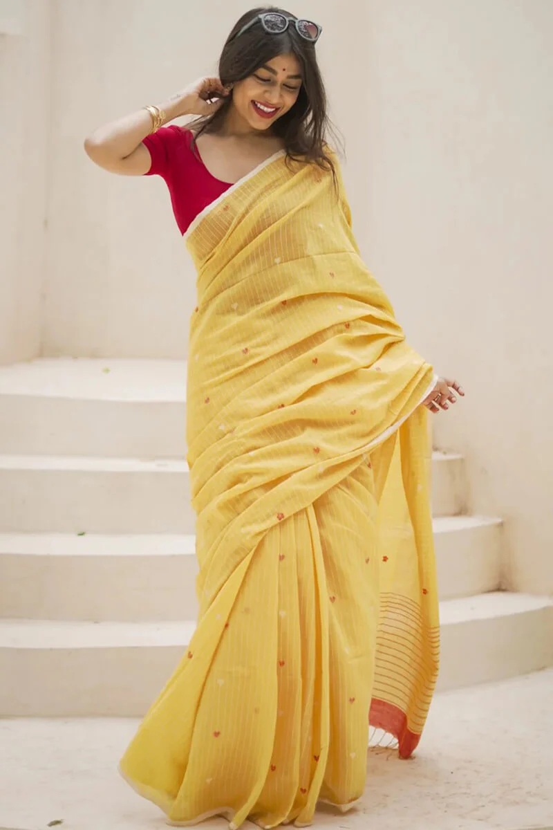 Refreshing Yellow Cotton Silk Saree With Posh Blouse Piece - Image 3