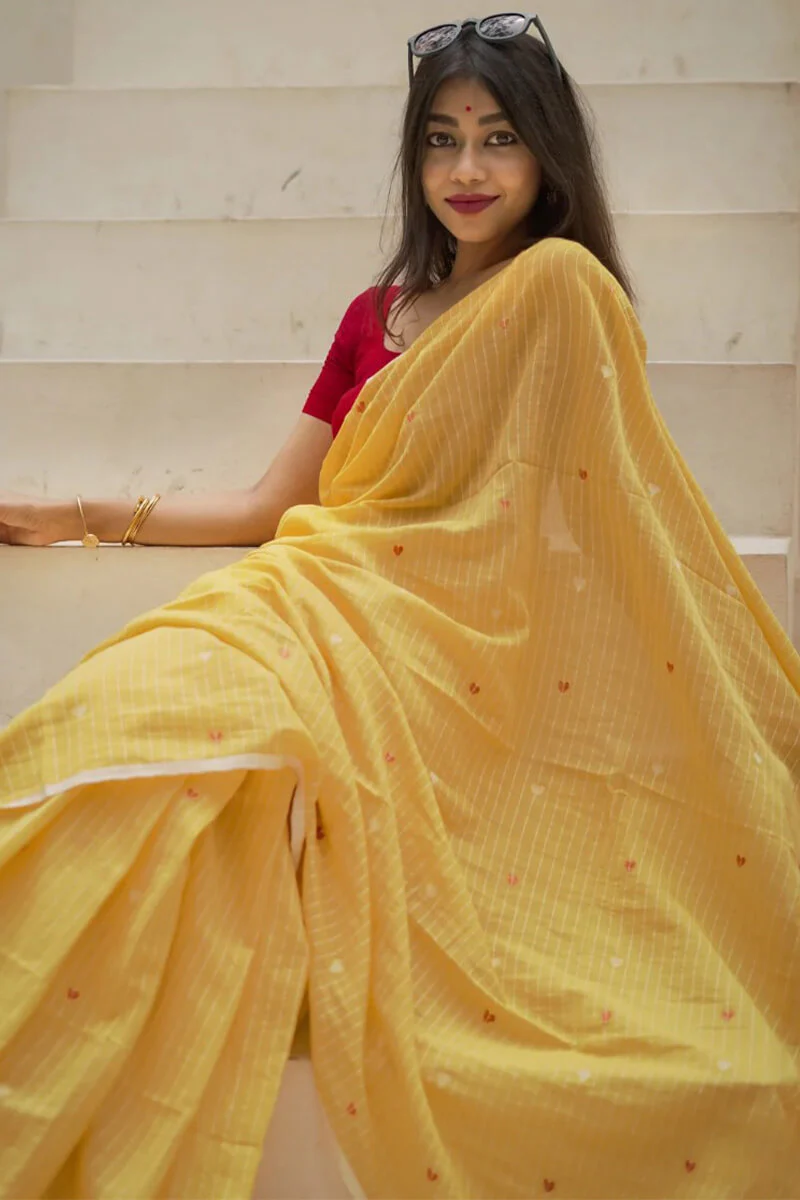 Refreshing Yellow Cotton Silk Saree With Posh Blouse Piece - Image 6