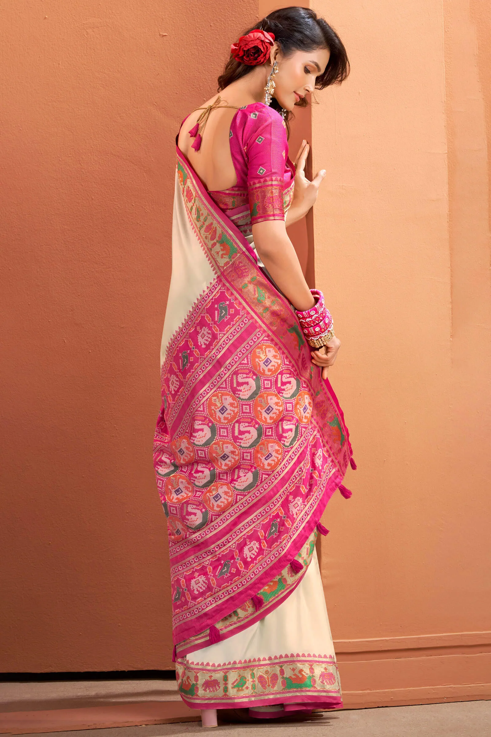 Resonant Beige Patola Silk Saree with Desultory Blouse Piece - Image 3