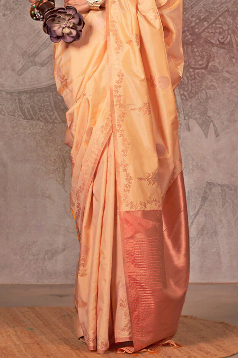 Resplendent Beige Two Tone Soft Banarasi Silk Saree With Desultory Blouse - Image 3