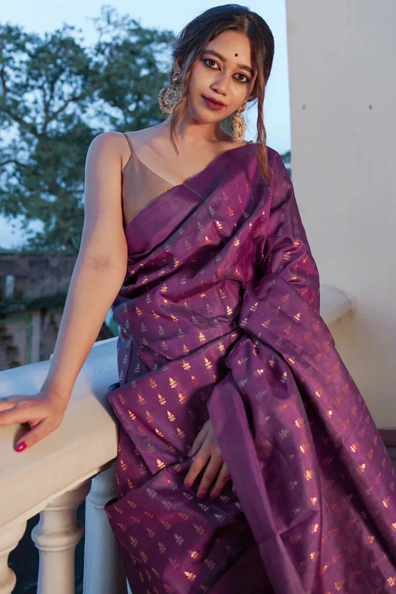 Resplendent Purple Soft Silk Saree With Quintessential Blouse Piece - Image 2