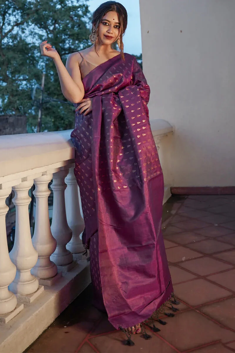 Resplendent Purple Soft Silk Saree With Quintessential Blouse Piece - Image 3